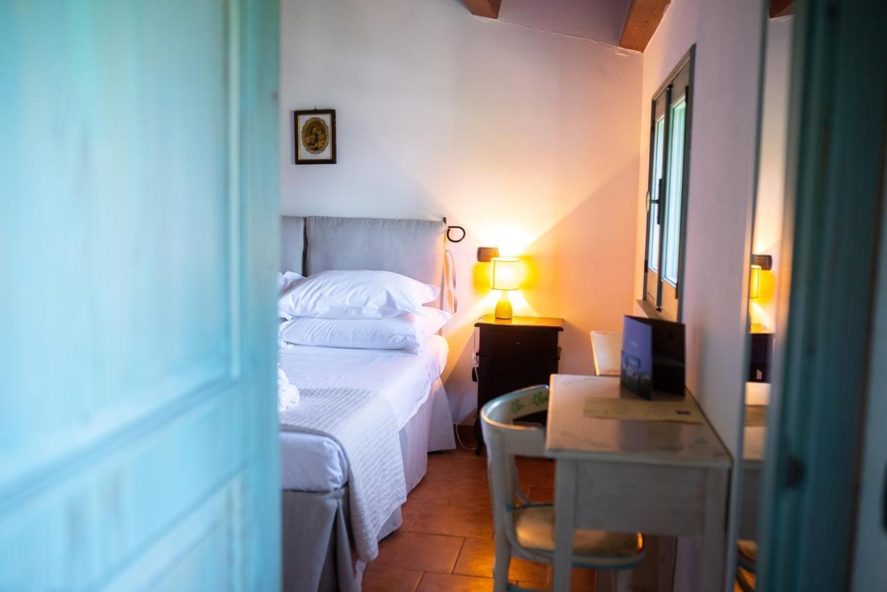 Masseria Montepaolo Dimora Di Charme コンヴェルサーノ エクステリア 写真