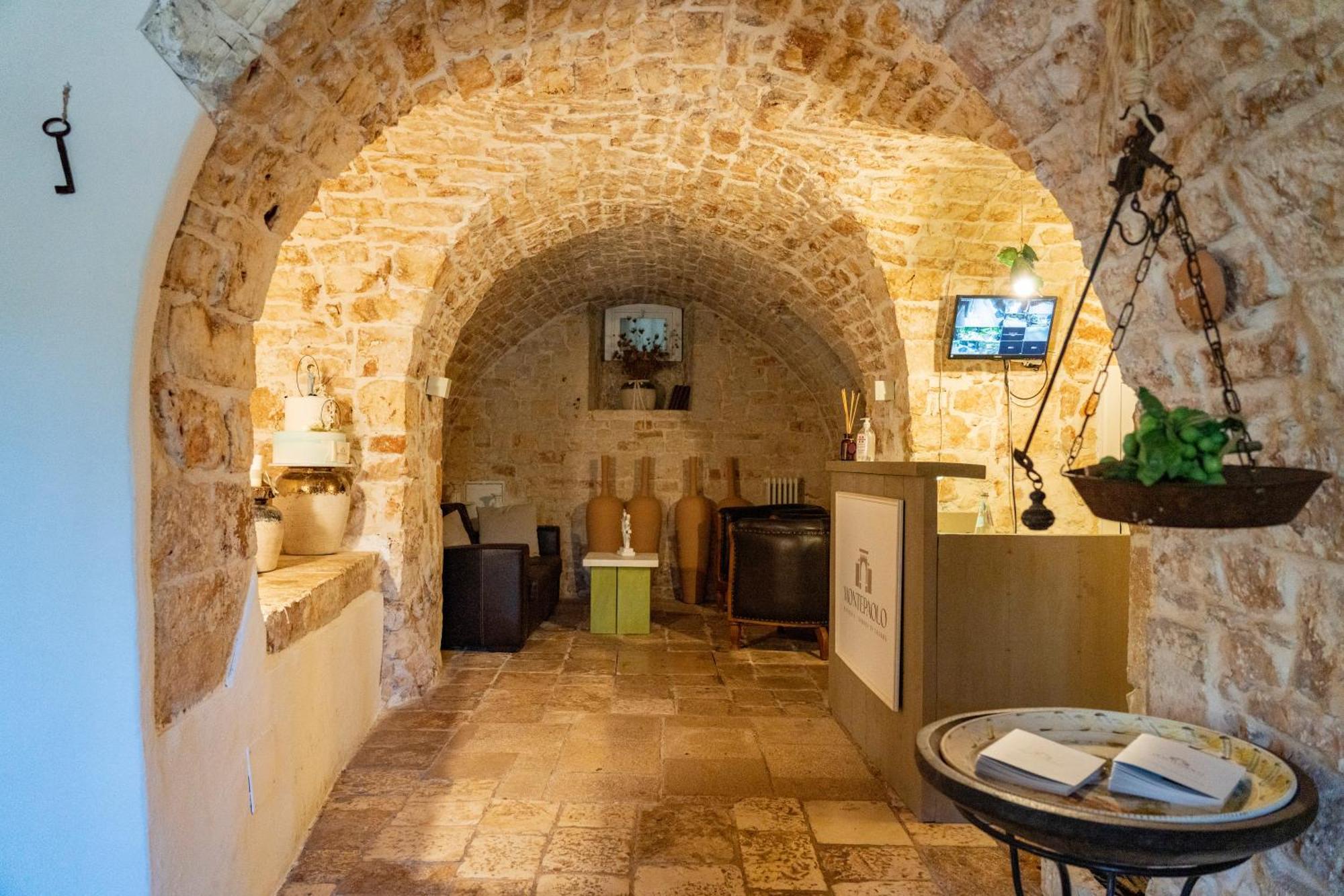 Masseria Montepaolo Dimora Di Charme コンヴェルサーノ エクステリア 写真
